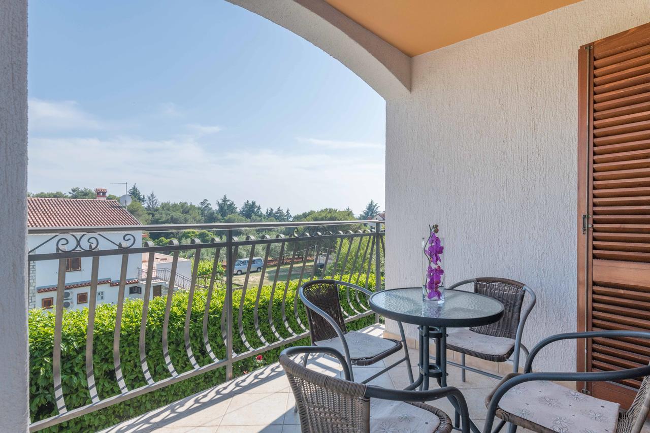 Apartments Villa Tre Marie 罗维尼 外观 照片