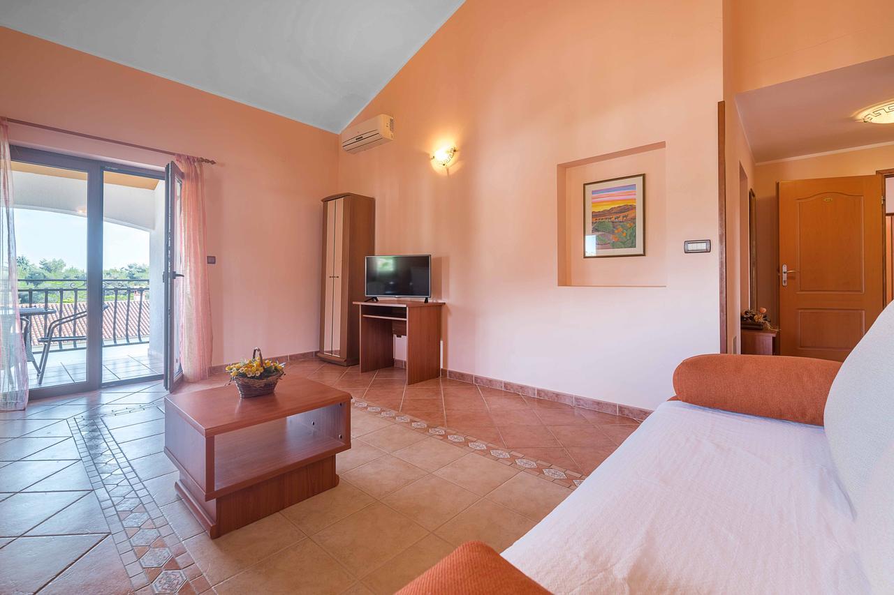 Apartments Villa Tre Marie 罗维尼 外观 照片