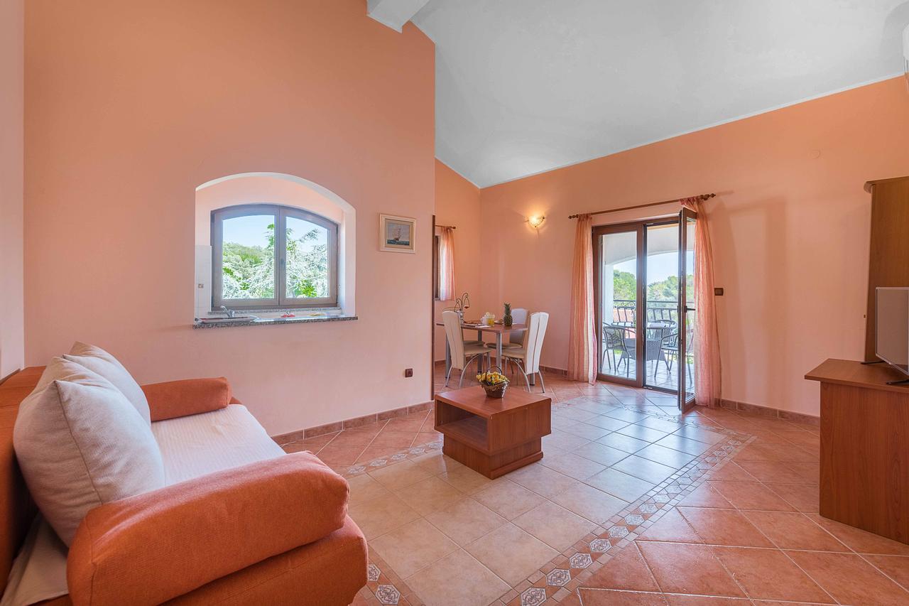 Apartments Villa Tre Marie 罗维尼 外观 照片