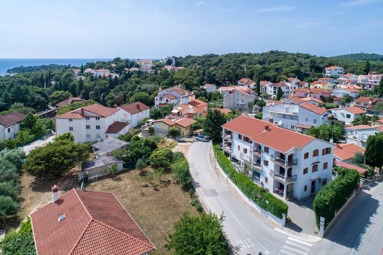 Apartments Villa Tre Marie 罗维尼 外观 照片